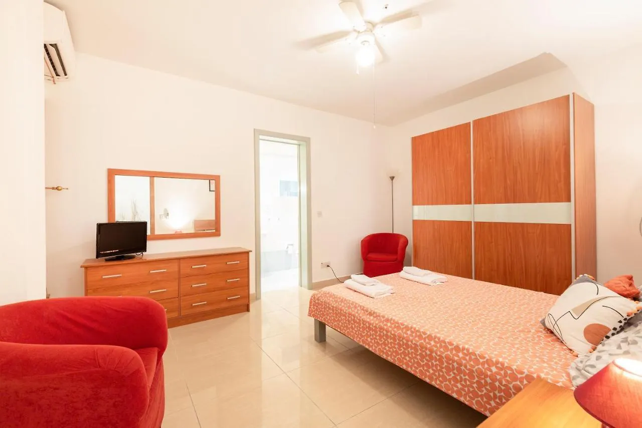 Bv1 - Spacious And Bright - Prime Location San Ġiljan
